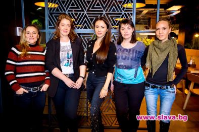 Маринова представя новия си проект Beauty Therapy