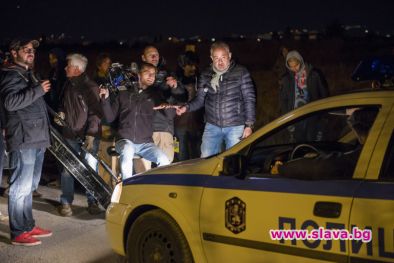 В кръг грабна Златна лилия в Германия