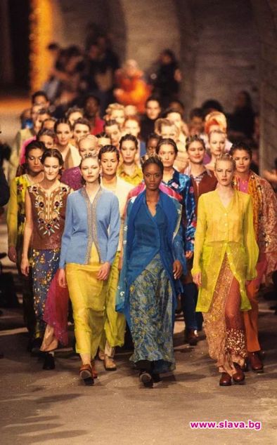 Модни къщи се разбраха вече да представят колекции за настоящия сезон 