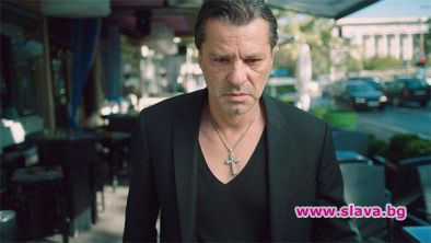 Обмислят филм по Под прикритие
