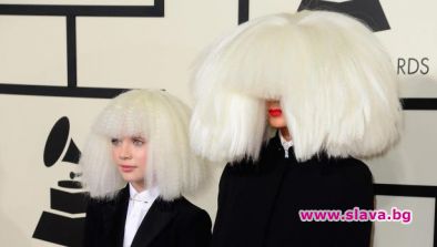 На 44 Сиа стана баба на две внучета