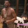 Пилотът Петър се съблече за дамите във Фермата