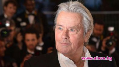 Великият Ален Делон стана на 85
