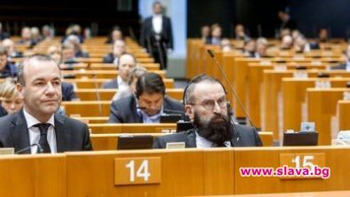 Организаторът на секс партито в Брюксел: Говорим, пием кафе, понякога се почукваме