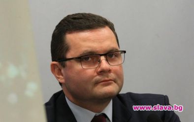 Хиляди българи са ощетени заради неправилно облагане с данък МПС: Кметът на Русе