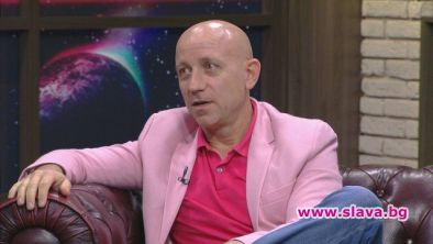 Свиха Ламборгини по документи: как краде властта