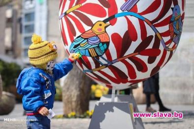 И в Иран рисуват яйца днес