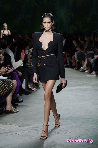 Дъщерята на Синди Крауфорд започнала да се грижи за кожата си от самота