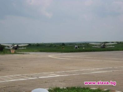 Тръгват полети Русе-София: Кметът