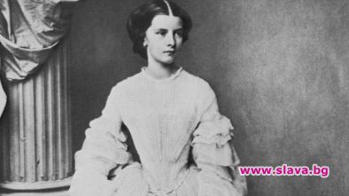 Продадаха бельото на австрийската императрица Елизабет за 3800 евро