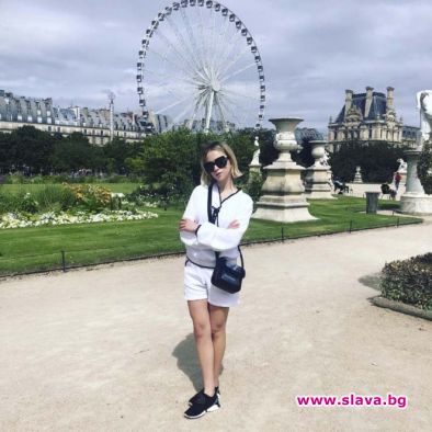 Мария Бакалова акостира в Париж по покана на Армани