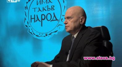 Слуховете за моята смърт са силно преувеличени: Слави