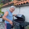 Гърбов на барбекюто в Лозенец на морето