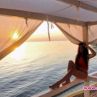 Симона Загорова прикова погледите на морето 