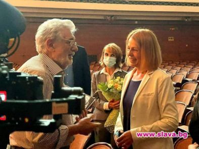 Фандъкова посрещна Доминго