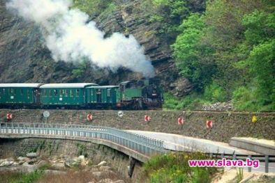 БДЖ организира пътуване с парен локомотив по теснолинейката