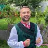 Валентин Велчев с клип на най-празничната си песен