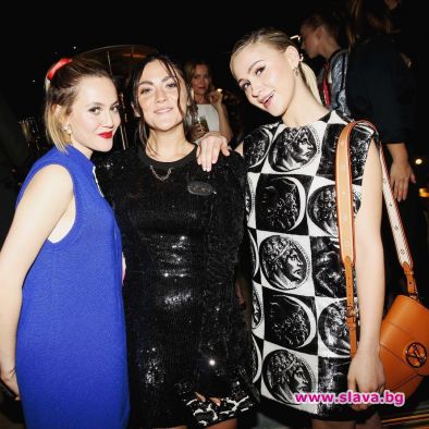 Мария Бакалова купонясва на модно парти