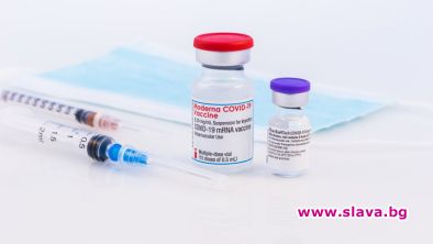 ЕМА:Омикрон е лек, Модерна: Май ще трябват нови ваксини