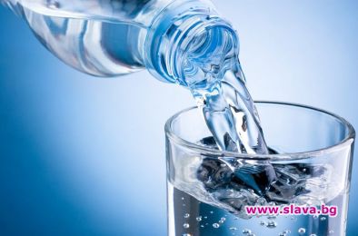 0,5 л вода преди хранене или 1 мл на калория храна: идеалният детокс