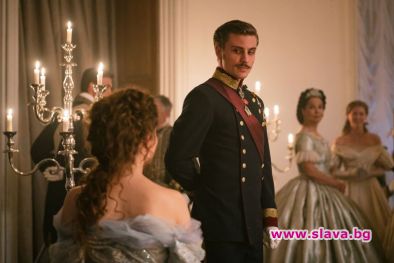 Сиси научава Франц на любов: Яник Шуман за превъплъщението си като австрийския император 