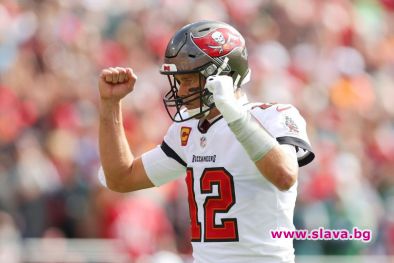 Том Брейди се оттегля от Националната футболна лига след 22 сезона?