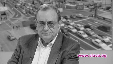 Почина Стефан Солаков