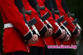 19-годишен гвардеец остави Кралицата, за да се бие срещу силите на Путин в Украйна