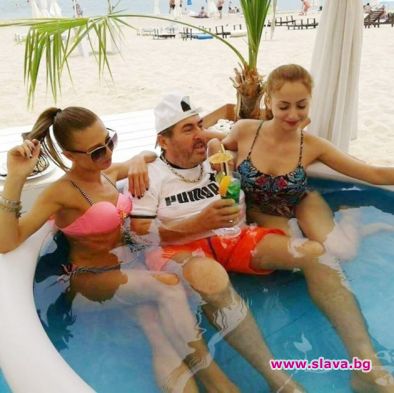 Митьо Пищова едва не умря между 2 жени в джакузито