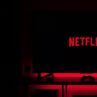 37% срив за Нетфликс, излизането от Русия донесе премиерен спад на аудиторията на платформата
