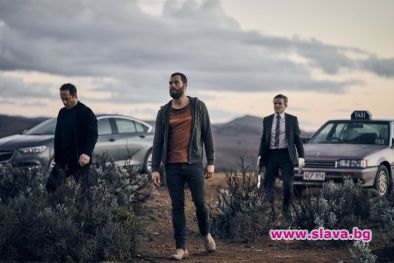 Гледаме Джейми Дорнан в сериала Туристът