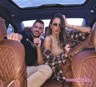 Алекс Богданска показа новия си
