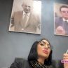 Софка се снима между Бай Тошо и Главния