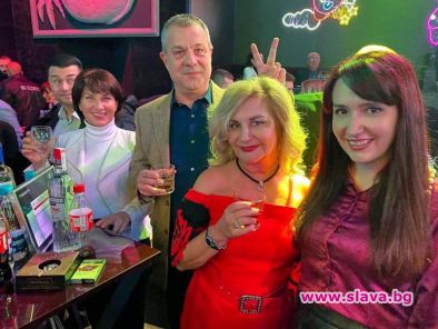 БНТ с парти в Мегами (галерия)