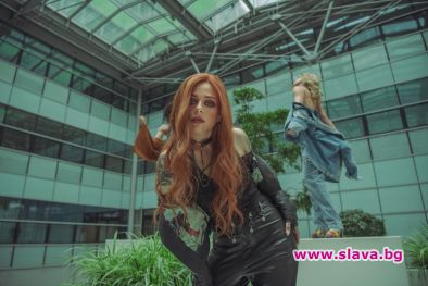 Виктория подписа с Warner Music и представи новата си песен Lover’s Trial