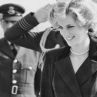 Историята на дамската чанта "Dior", любима на покойна принцеса Даяна
