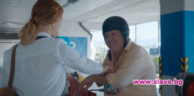 Август Попов вриза в сериала София вкъщи