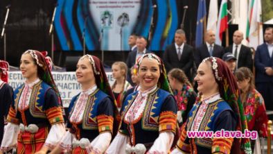 4000 изпълнители от фолклора участваха на фестивала в Неделино