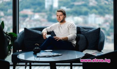 Новият Ерген изоставен след 9-годишна връзка
