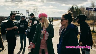 Мария Бакалова с филм срещу войната по пътищата