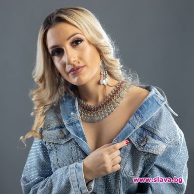 Песен на българката DIA - хит по празниците в Лондон