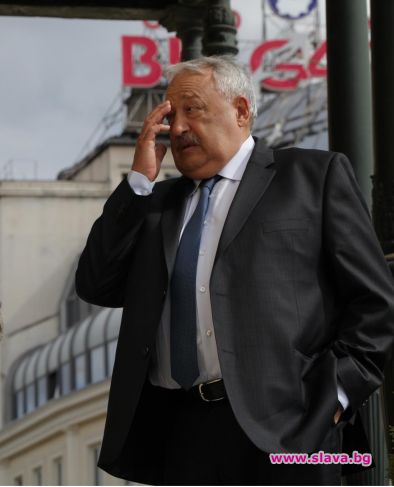 Гарелов се сдобри с Б.Василев заради имения си ден