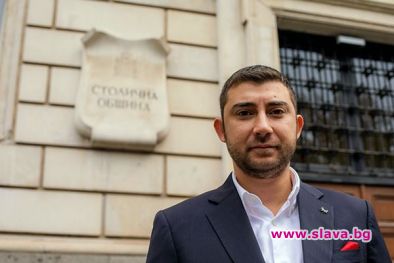 Приличаме на идиоти в СОС: Карлос Контрера