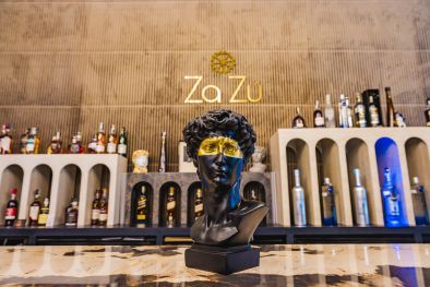 ДА! Новото меню в Za Zú Restaurant & Club: от Сен Жак до дубайски шоколад