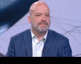 България трябва да бъде монархия, с демокрацията няма да стане: Сиромахов