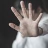 9 месеца късаме токсична връзка: Кой е abuser-ът, на когото никога да нямаме доверие и защо никога н