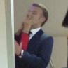 Стой далеч, загубеняк!: Бриджит, след като блъсна Макрон