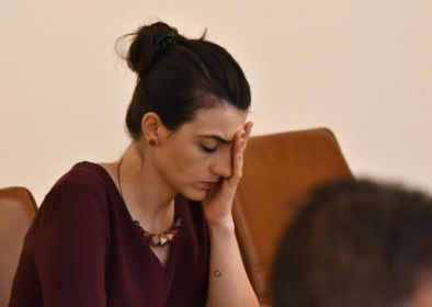 Лена остави Киро сам и реве пред СОС