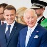 Чарлз с кръвоизлив в окото