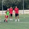 Министър Вълчев порита с директора и учениците на Спортно училище